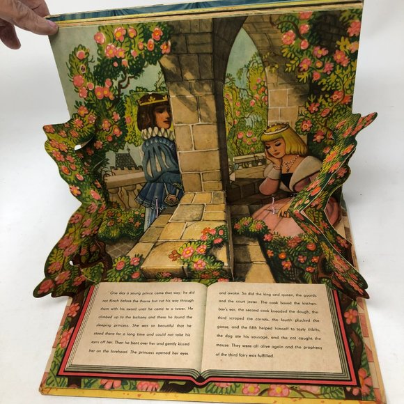 VINTAGE SLEEPING BEAUTY POP-UP BOOK Kubasta 1961 - Picture 9 of 13